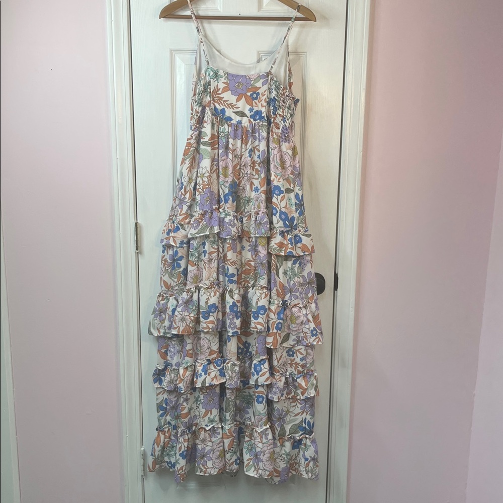 White Tiered Floral Print Maxi Dress Adjustable Spaghetti Straps Size Large - Picture 2 of 13